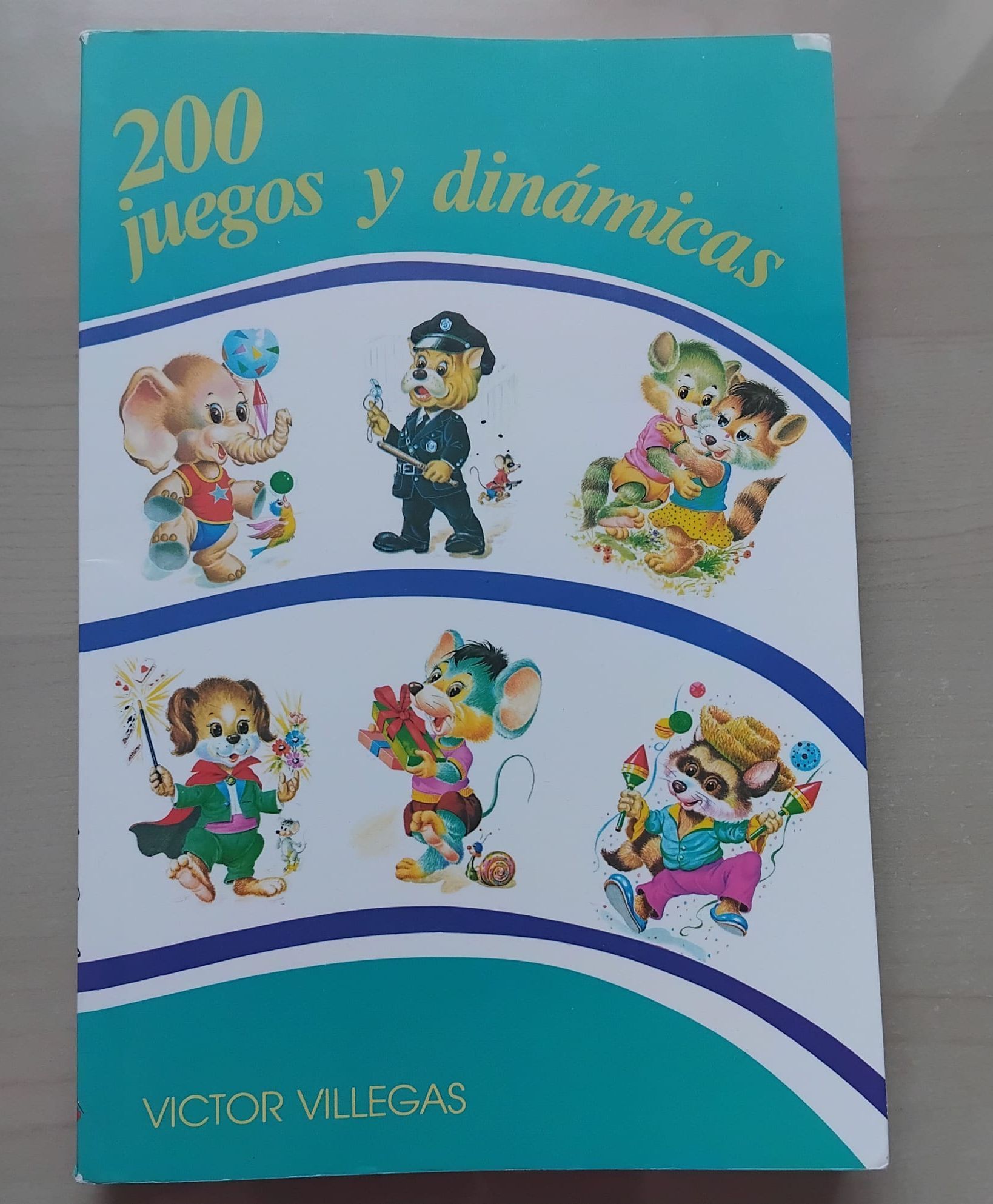 200 juegos y dinámicas - 9789586071758